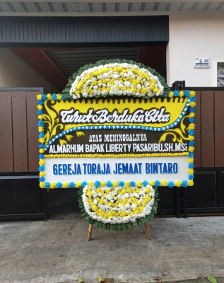 Papan Bunga Duka di Sukabungah