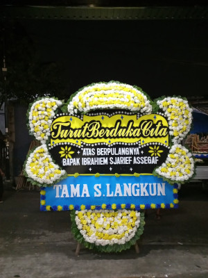 Papan Bunga Duka di Sukabungah